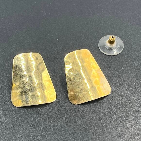 14k Yellow Gold Hammered Textured Organic Shape Artisan Earrings 2.1 grams - Picture 2 of 13